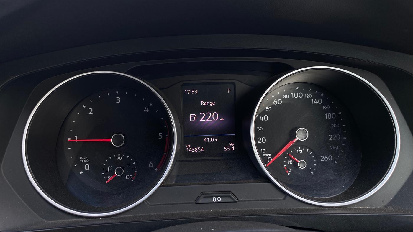 2018 Volkswagen TIGUAN HIGHLINE TDI AT, Diesel, Automatic, 1,43,834 km, Odometer Image