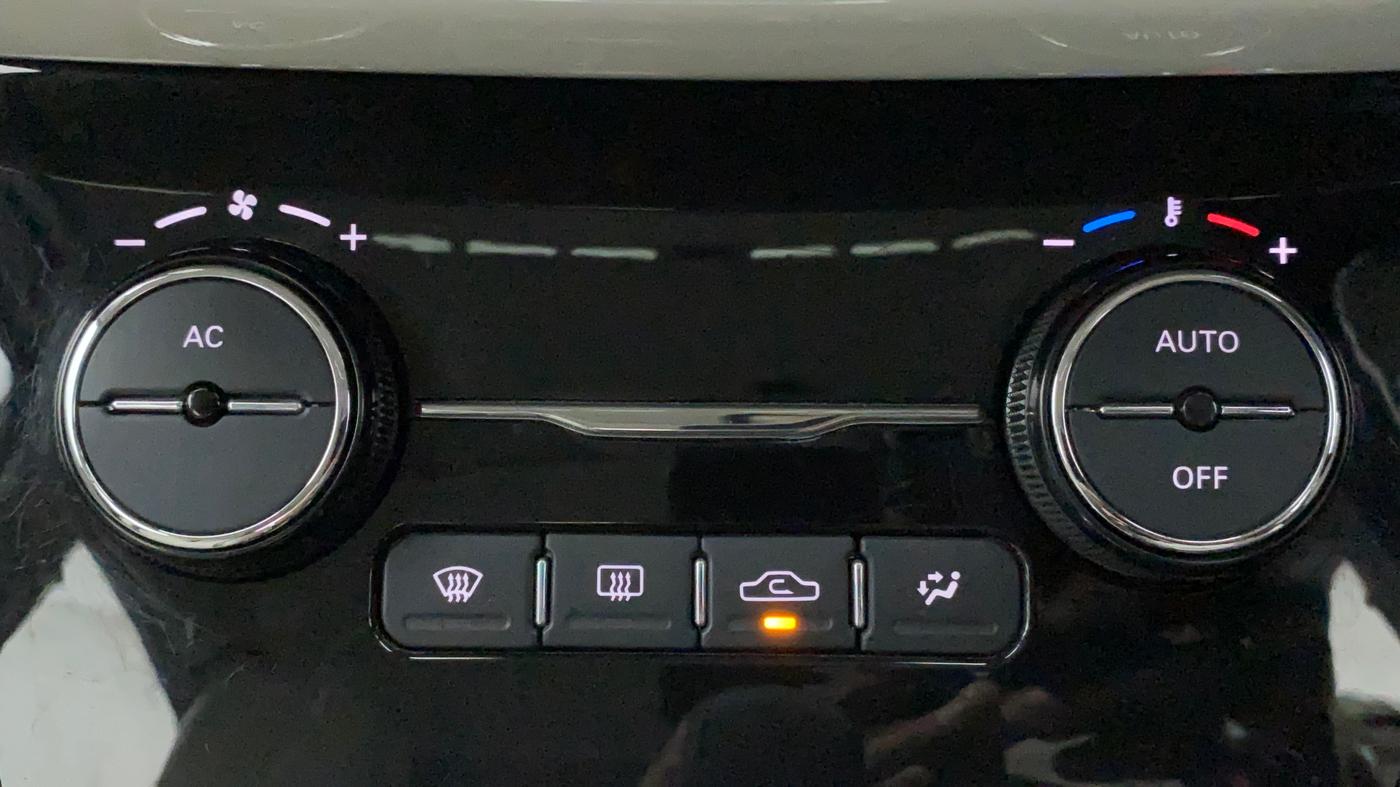 2021 Tata NEXON XZA PLUS SUNROOF PETROL, Petrol, Automatic, 11,781 km, Automatic Climate Control