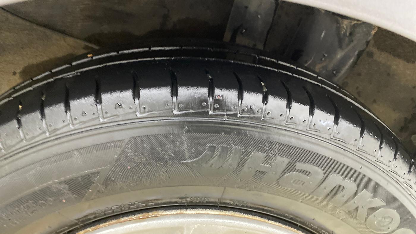 2019 Hyundai NEW SANTRO ERA EXECUTIVE, CNG, Manual, 37,559 km, Left Rear Tyre Tread