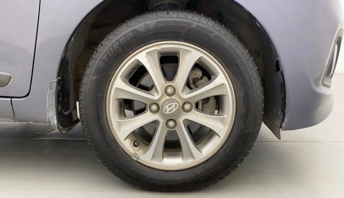 2015 Hyundai Grand i10 ASTA (O) 1.2 KAPPA VTVT, Petrol, Manual, 26,517 km, Right Front Wheel