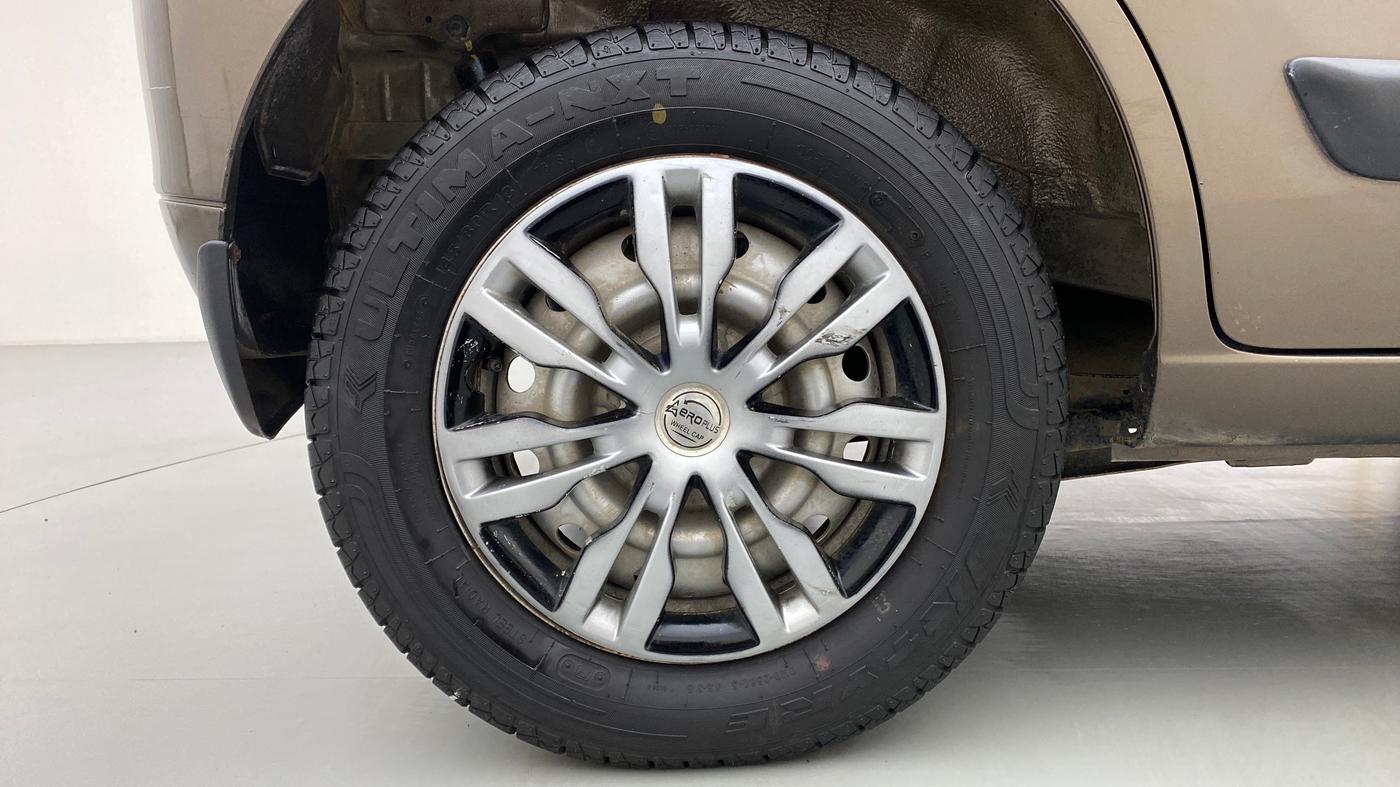 2015 Maruti Wagon R 1.0 LXI CNG, CNG, Manual, 53,086 km, Right Rear Wheel