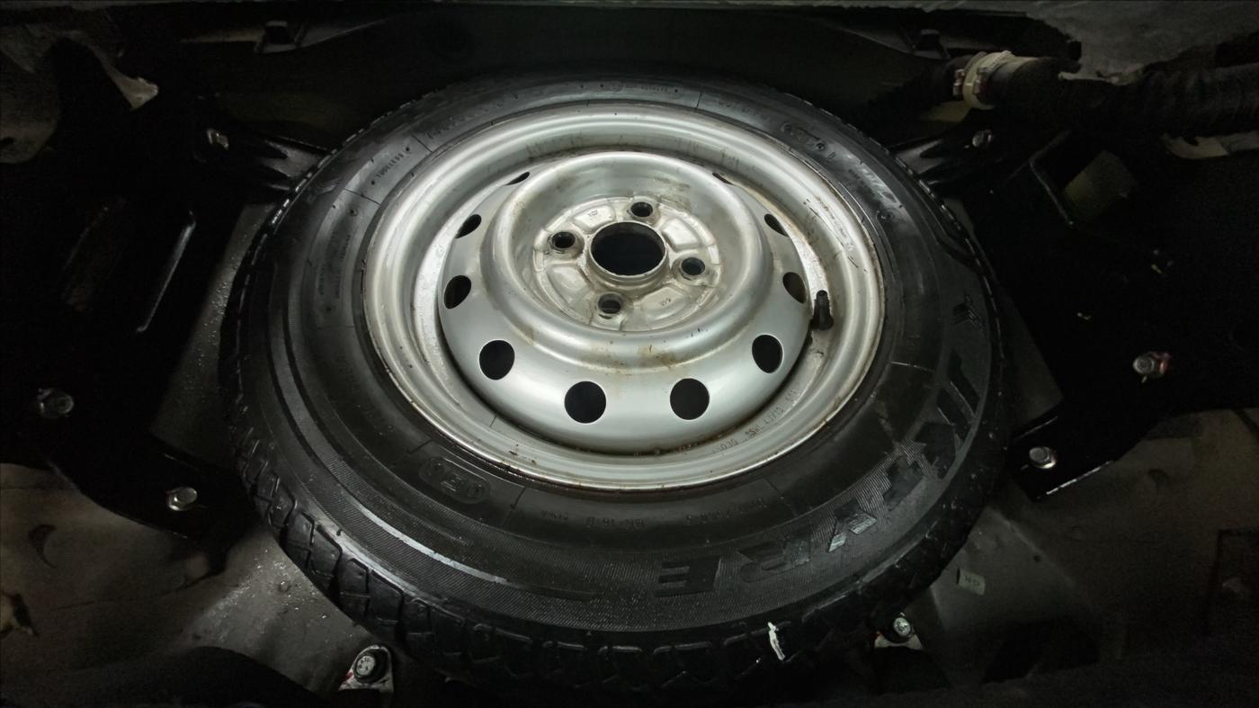 2015 Maruti Wagon R 1.0 LXI CNG, CNG, Manual, 53,086 km, Spare Tyre