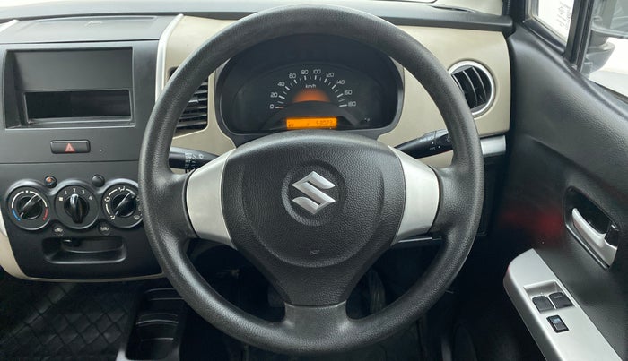 2015 Maruti Wagon R 1.0 LXI CNG, CNG, Manual, 53,086 km, Steering Wheel Close Up
