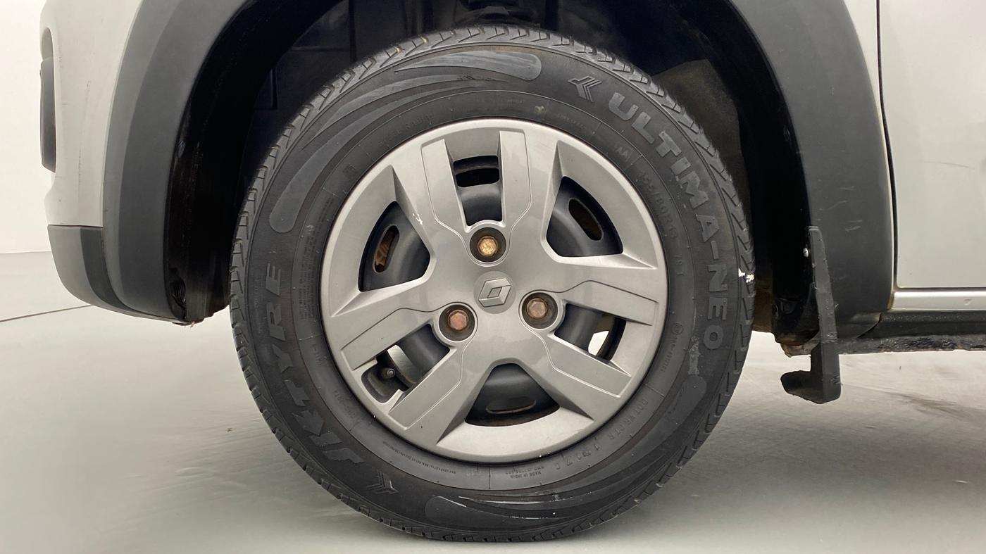 2018 Renault Kwid 1.0 RXT, Petrol, Manual, 29,780 km, Left Front Wheel