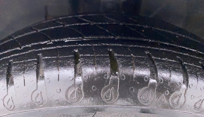 2020 Datsun Redi Go 1.0 T(O), Petrol, Manual, 33,119 km, Left Front Tyre Tread