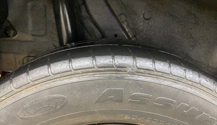 2021 Hyundai VENUE S+ 1.2, Petrol, Manual, 73,267 km, Right Rear Tyre Tread