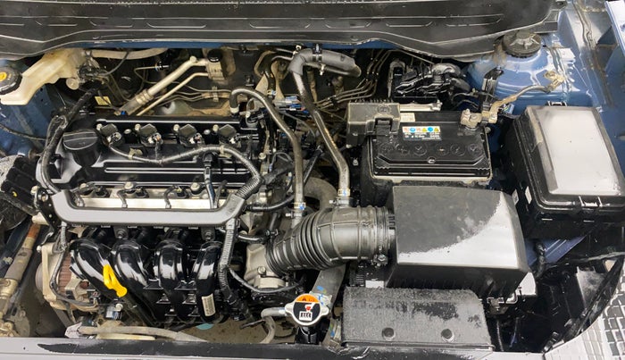 2021 Hyundai VENUE S+ 1.2, Petrol, Manual, 73,267 km, Engine View - Left