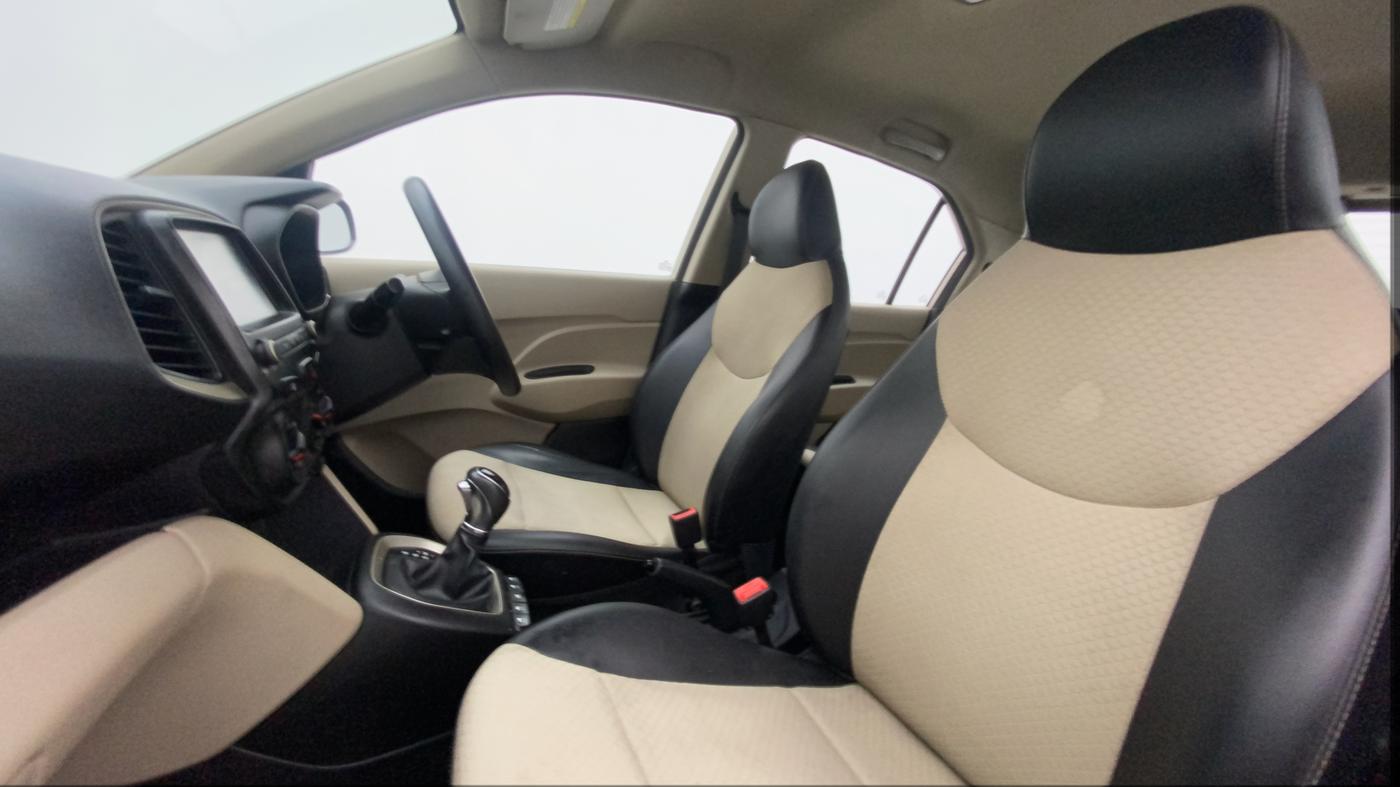 2019 Hyundai NEW SANTRO SPORTZ AMT, Petrol, Automatic, 27,184 km, Right Side Front Door Cabin