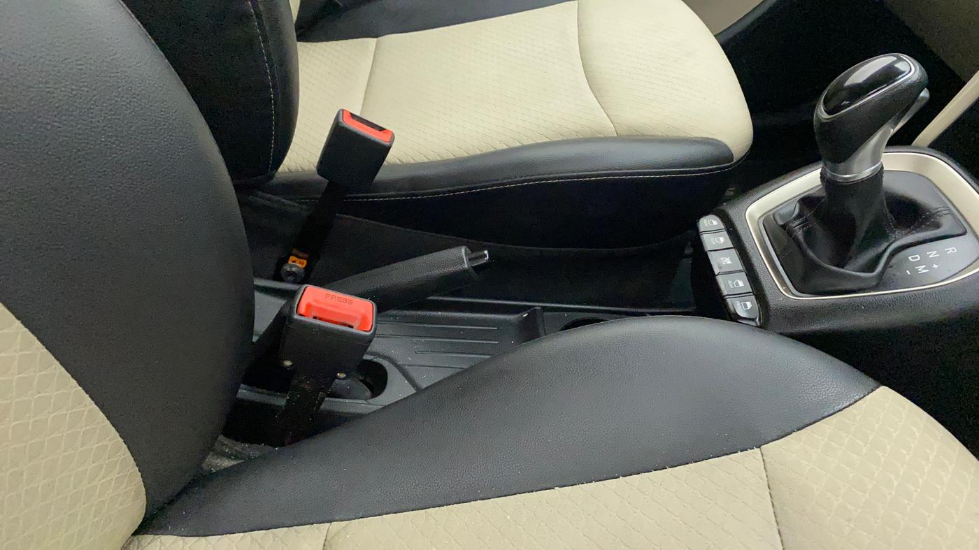 2019 Hyundai NEW SANTRO SPORTZ AMT, Petrol, Automatic, 27,184 km, Gear Lever