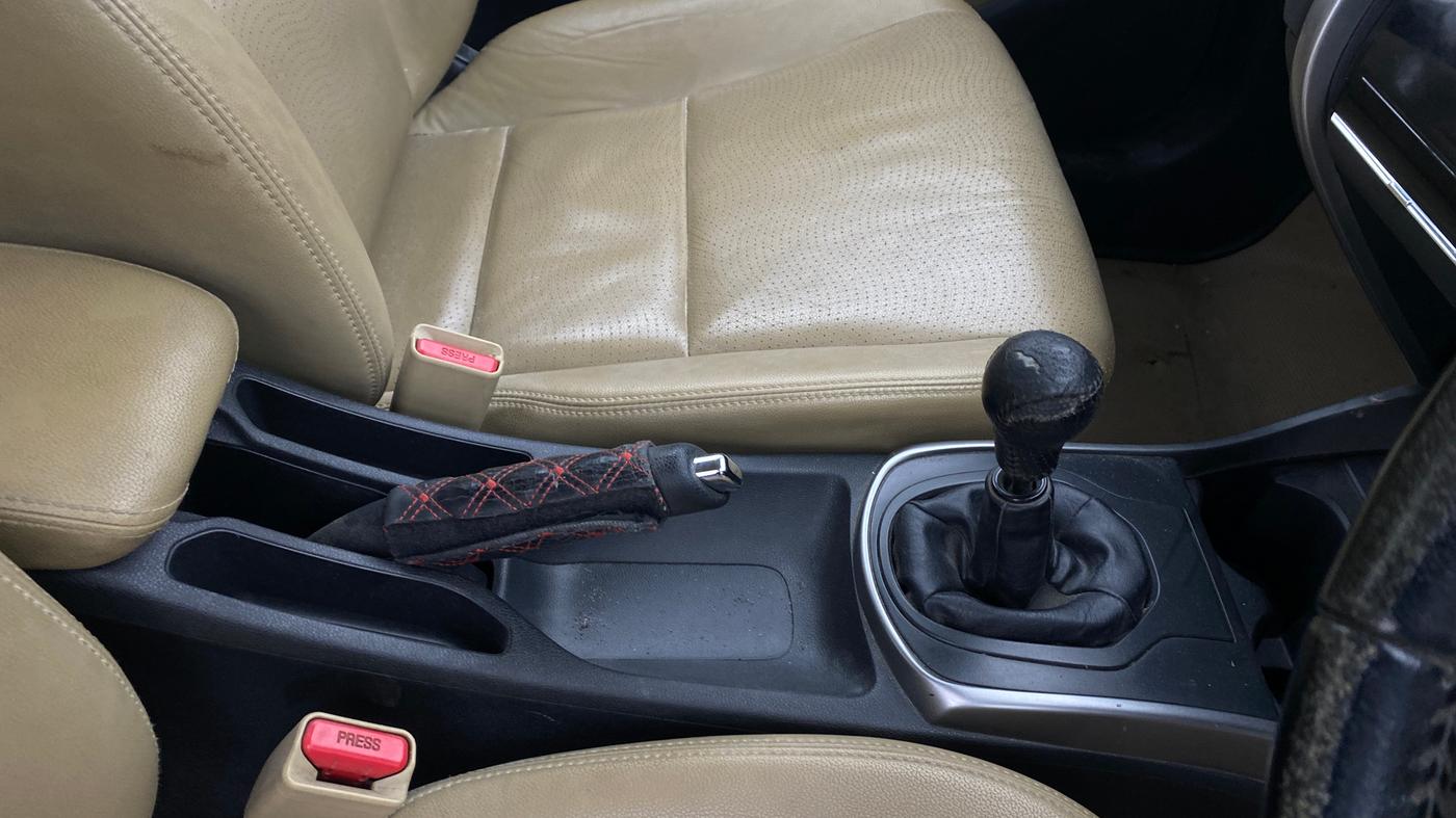 2015 Honda City 1.5L I-VTEC VX, Petrol, Manual, 55,978 km, Gear Lever