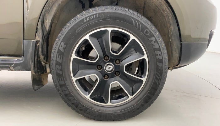 2018 Renault Duster 110 PS RXZ 4X2 AMT DIESEL, Diesel, Automatic, 52,902 km, Right Front Wheel