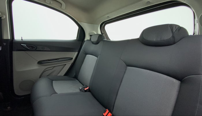 2018 Tata Tiago XT 1.2 REVOTRON, Petrol, Manual, 64,034 km, Right Side Rear Door Cabin