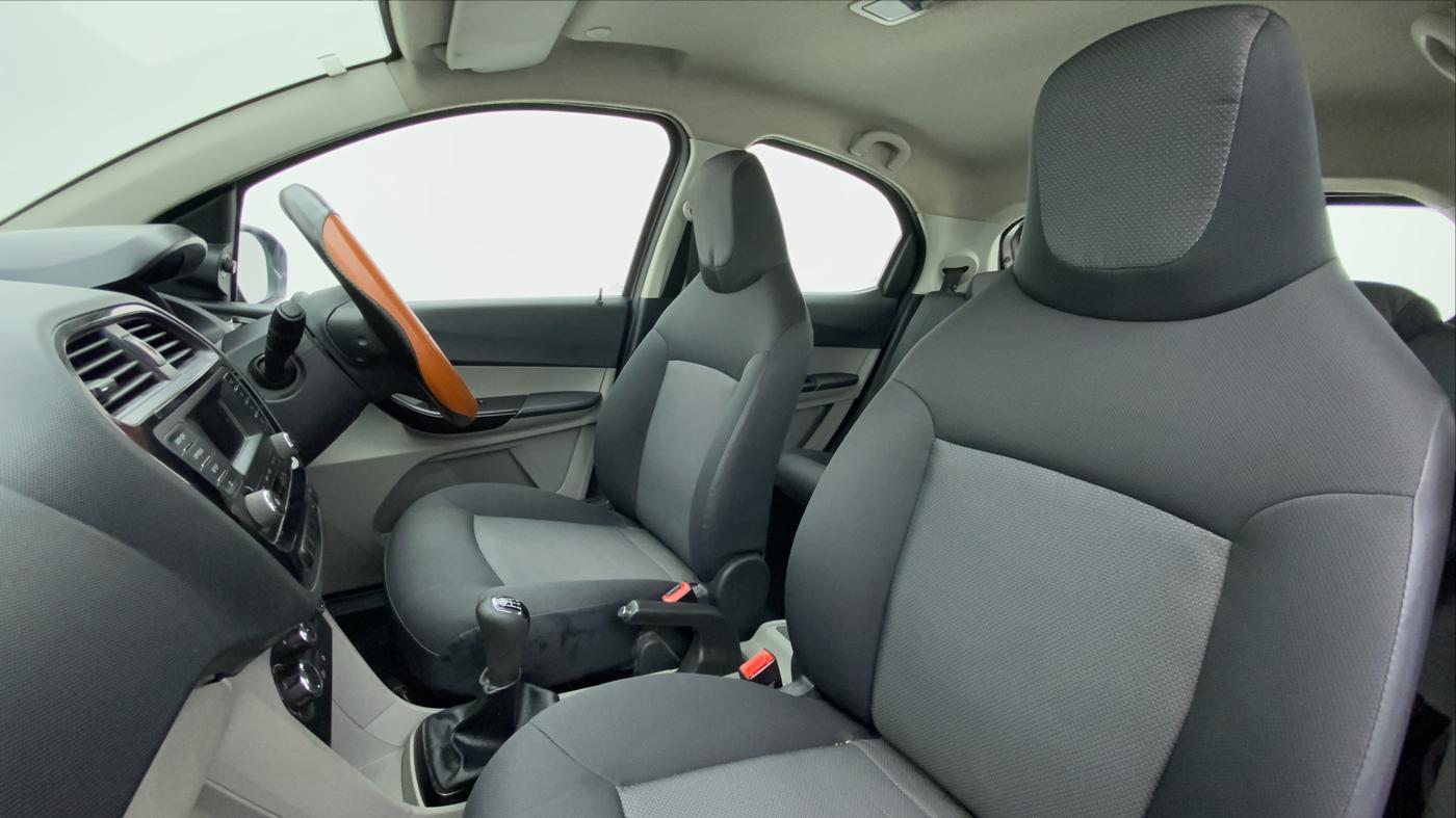 2018 Tata Tiago XT 1.2 REVOTRON, Petrol, Manual, 64,034 km, Right Side Front Door Cabin