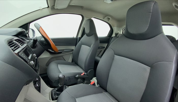 2018 Tata Tiago XT 1.2 REVOTRON, Petrol, Manual, 64,034 km, Right Side Front Door Cabin