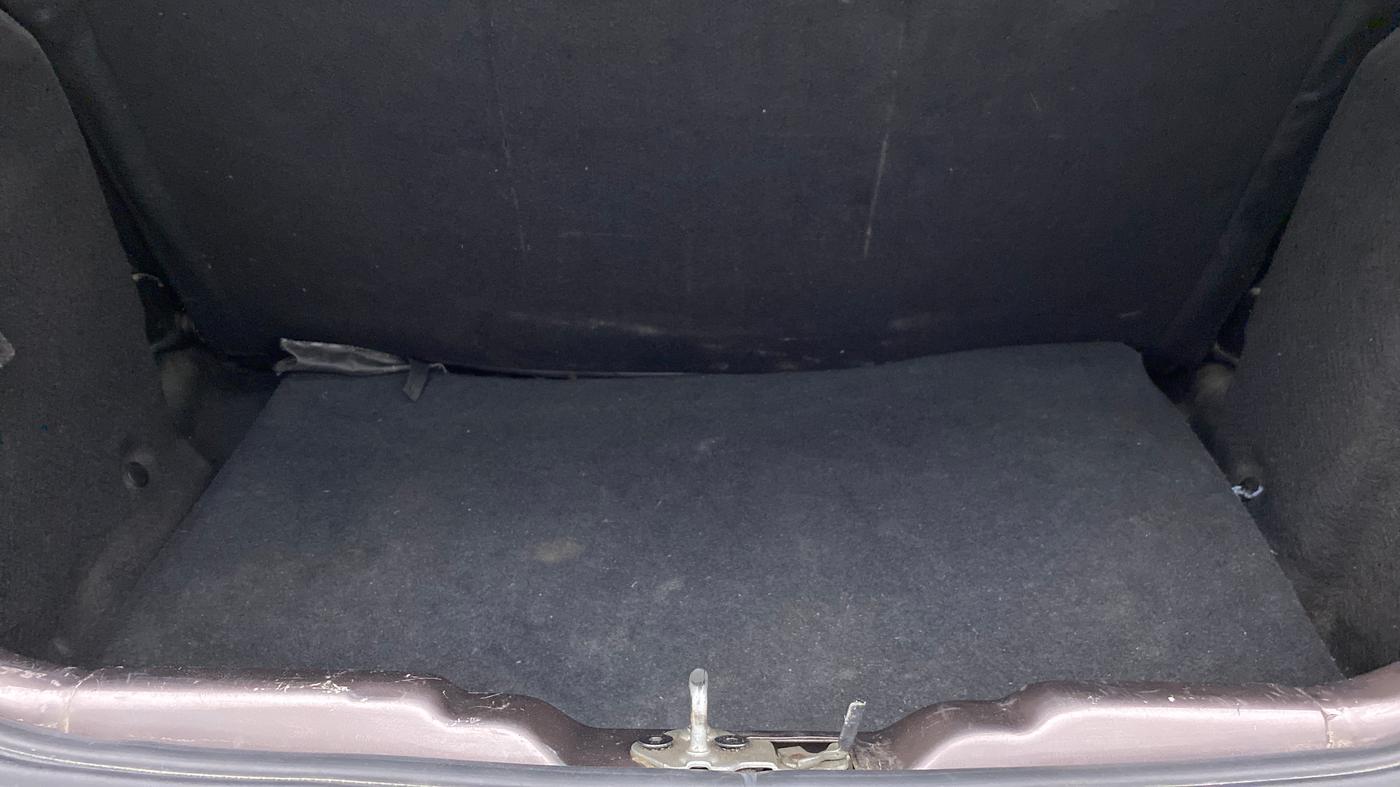 2018 Tata Tiago XT 1.2 REVOTRON, Petrol, Manual, 64,034 km, Boot Inside