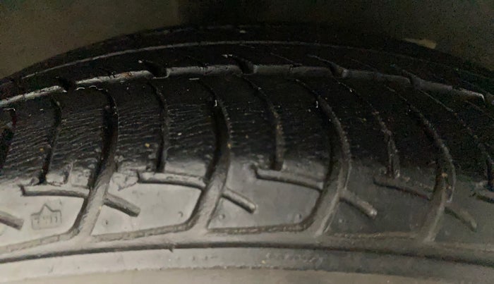 2018 Nissan Micra XL CVT, Petrol, Automatic, 28,084 km, Right Rear Tyre Tread