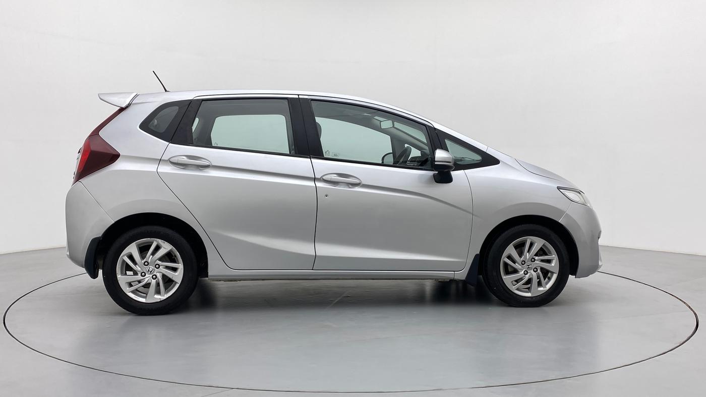 2016 Honda Jazz 1.5 VX I DTEC, Diesel, Manual, 37,960 km, Right Side View