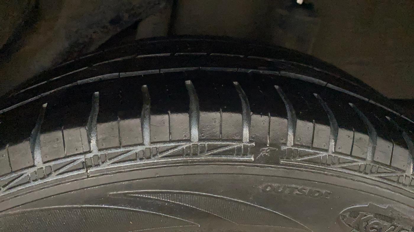 2013 Honda Brio S MT, Petrol, Manual, 73,893 km, Left Rear Tyre Tread