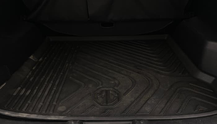 2021 MG HECTOR SHARP 1.5 PETROL CVT, Petrol, Automatic, 28,156 km, Boot Inside