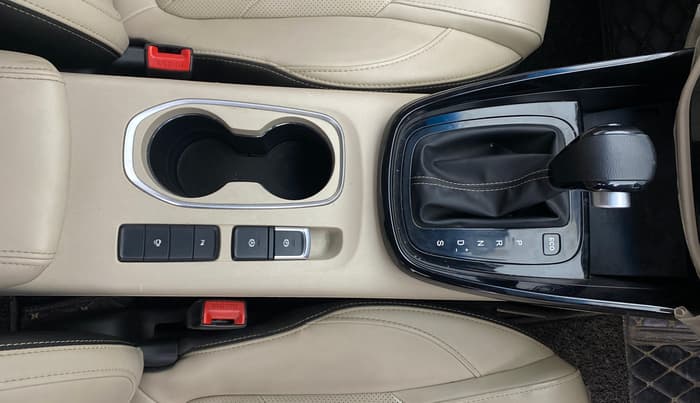 2021 MG HECTOR SHARP 1.5 PETROL CVT, Petrol, Automatic, 28,156 km, Gear Lever