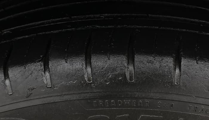 2021 MG HECTOR SHARP 1.5 PETROL CVT, Petrol, Automatic, 28,156 km, Left Rear Tyre Tread
