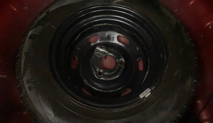 2017 Renault Kwid RXT 1.0 AMT, Petrol, Automatic, 38,949 km, Spare Tyre