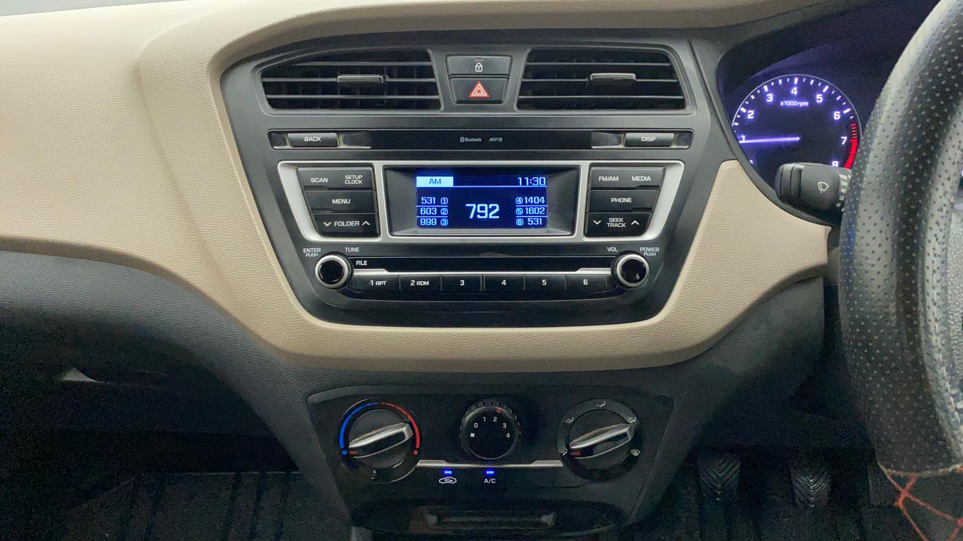 2016 Hyundai Elite i20 MAGNA 1.2, Petrol, Manual, 71,388 km, Air Conditioner