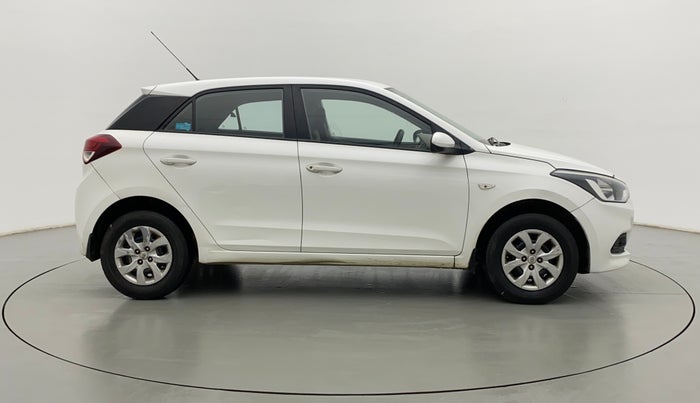 2016 Hyundai Elite i20 MAGNA 1.2, Petrol, Manual, 71,388 km, Right Side View