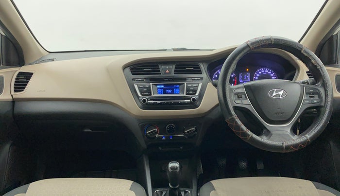 2016 Hyundai Elite i20 MAGNA 1.2, Petrol, Manual, 71,388 km, Dashboard