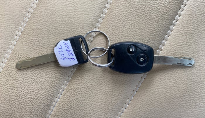 2015 Honda Amaze 1.5L I-DTEC SX, Diesel, Manual, 71,032 km, Key Close Up