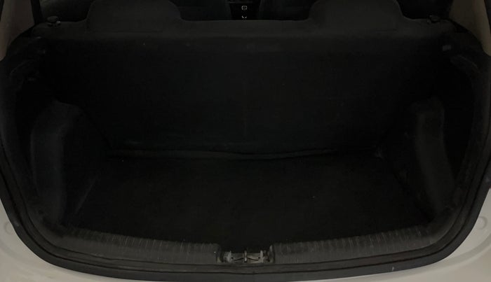 2014 Hyundai Grand i10 SPORTZ 1.2 KAPPA VTVT, Petrol, Manual, 91,388 km, Boot Inside