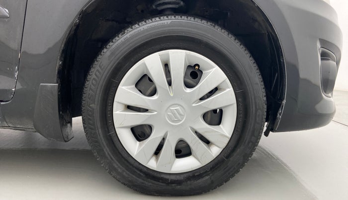 2014 Maruti Swift Dzire VDI, Diesel, Manual, 73,626 km, Right Front Wheel