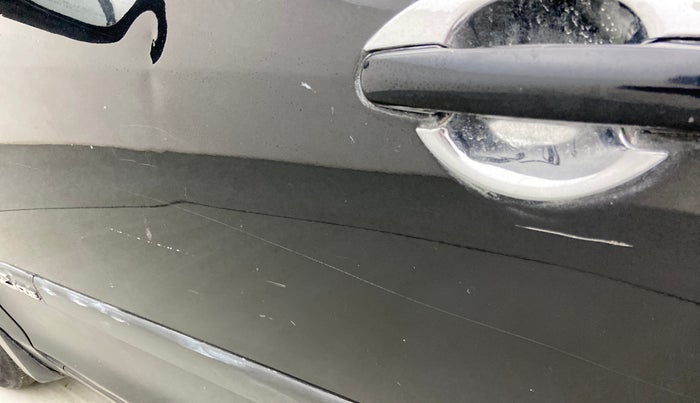 2014 Maruti Swift Dzire VDI, Diesel, Manual, 73,626 km, Front passenger door - Minor scratches