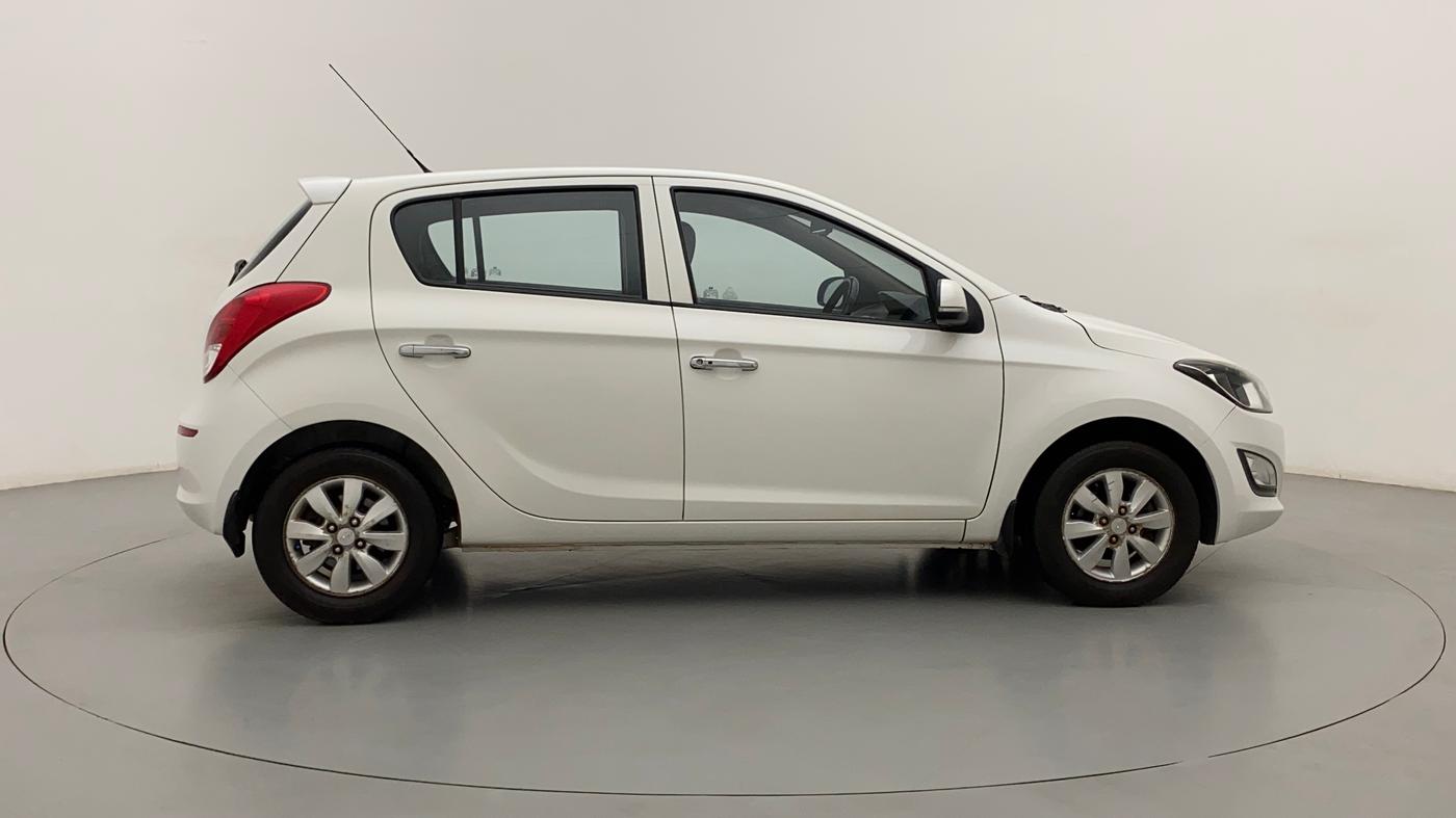 2012 Hyundai i20 ASTA 1.4 CRDI, Diesel, Manual, 1,02,029 km, Right Side View
