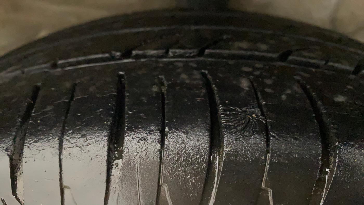 2011 Toyota Etios G, Petrol, Manual, 93,524 km, Right Rear Tyre Tread