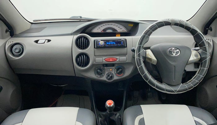 2011 Toyota Etios G, Petrol, Manual, 93,524 km, Dashboard