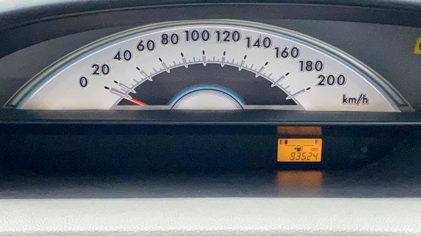 2011 Toyota Etios G, Petrol, Manual, 93,524 km, Odometer Image