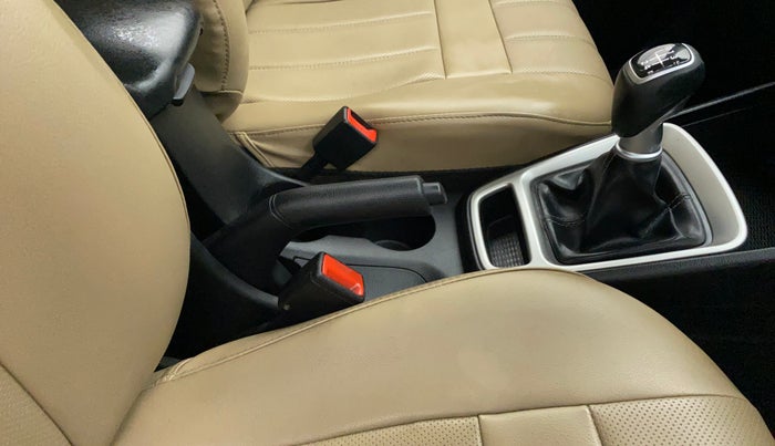 2020 Hyundai VENUE SX 1.0 TURBO, Petrol, Manual, 65,341 km, Gear Lever
