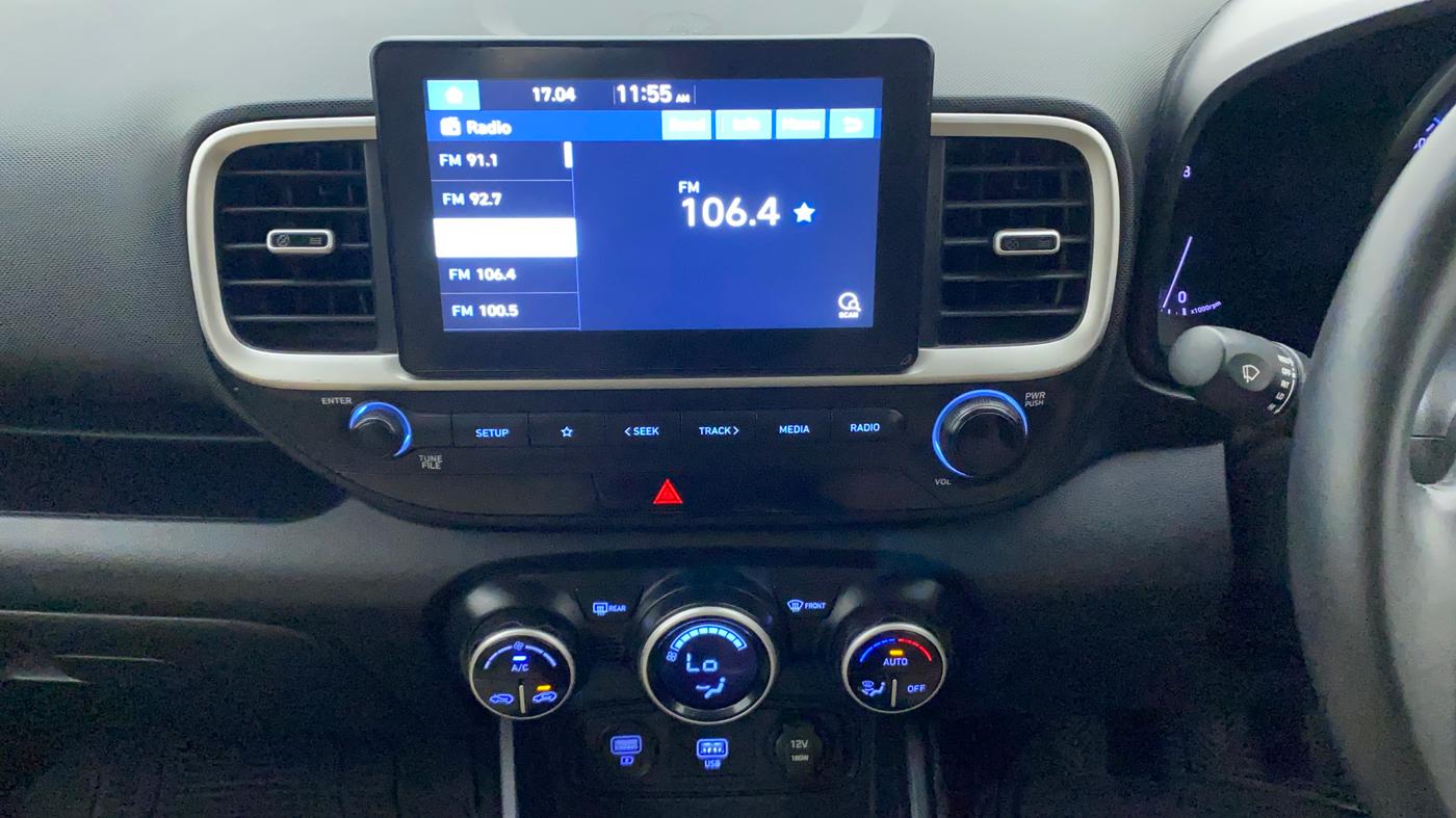 2020 Hyundai VENUE SX 1.0 TURBO, Petrol, Manual, 65,341 km, Air Conditioner