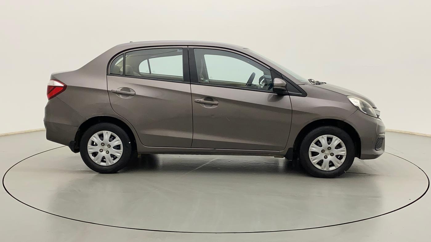 2016 Honda Amaze 1.2L I-VTEC SX, Petrol, Manual, 1,04,655 km, Right Side View