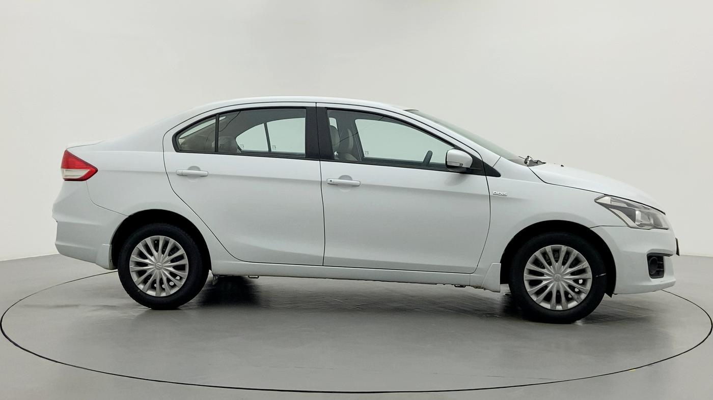2017 Maruti Ciaz DELTA 1.3 DDIS SHVS, Diesel, Manual, 58,541 km, Right Side View