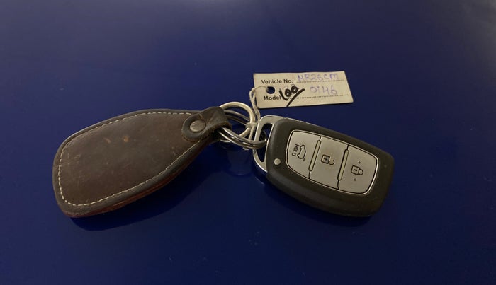 2015 Hyundai Elite i20 ASTA 1.2, Petrol, Manual, 1,01,276 km, Key Close Up