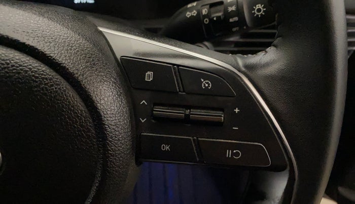 2022 Hyundai NEW I20 ASTA 1.2 MT, Petrol, Manual, 37,171 km, Adaptive Cruise Control