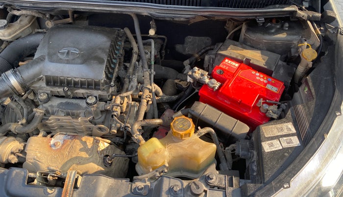 2022 Tata NEXON XMA SUNROOF PETROL, Petrol, Automatic, 90,073 km, Engine View - Left