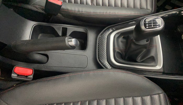 2020 KIA SONET GTX PLUS 1.0 IMT, Petrol, Manual, 56,883 km, Gear Lever