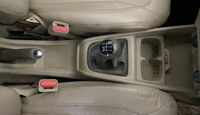 2019 Maruti Ertiga ZXI+ SHVS, Petrol, Manual, 93,355 km, Gear Lever