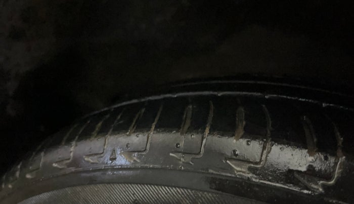 2019 Maruti Baleno ALPHA PETROL 1.2, Petrol, Manual, 66,550 km, Left Rear Tyre Tread