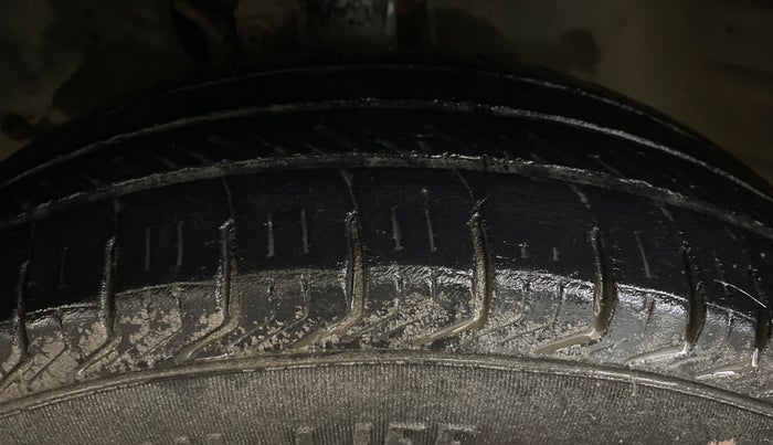 2022 Maruti New Wagon-R LXI CNG (O) 1.0, CNG, Manual, 1,16,308 km, Left Front Tyre Tread