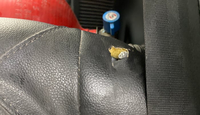 2014 Maruti Alto 800 LXI CNG, CNG, Manual, 80,817 km, Second-row left seat - Seat adjuster lever broken but working
