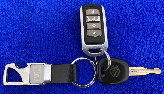 2014 Maruti Alto 800 LXI CNG, CNG, Manual, 80,817 km, Key Close Up